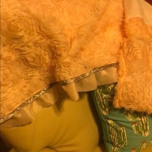 Floral crib bed skirt